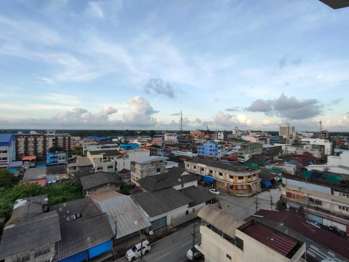 Intertower Hotel Sungai Kolok Экстерьер фото
